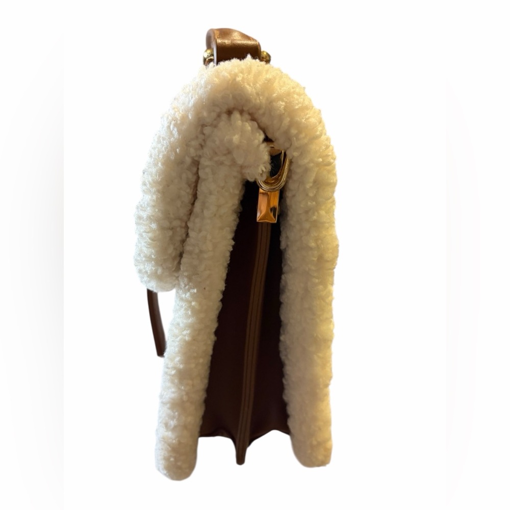 Antik Kraft Tan Crossbody Bag with Shearling Trim - Picture 3 of 7